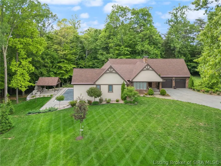 3611 Vale Hill Drive, Floyds Knobs, IN 47119 - #3