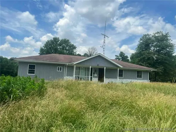 2018 S Peggy Lane, Scottsburg, IN 47170