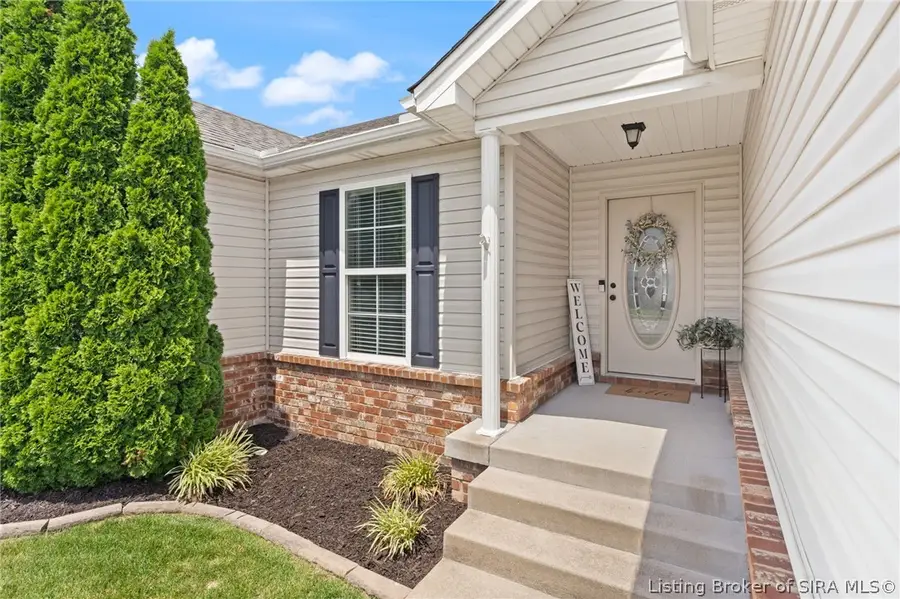 1604 Regans Way, Jeffersonville, IN 47130 - #3