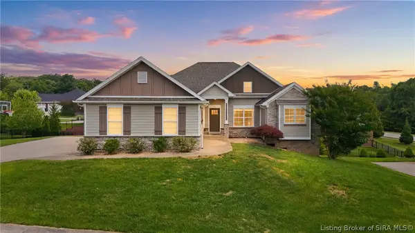 3418 Royal Lake Drive, Floyds Knobs, IN 47119