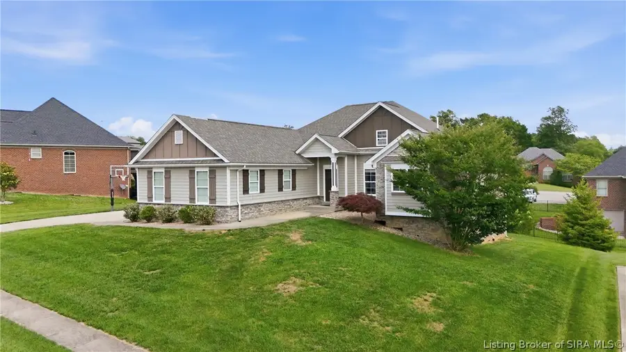 3418 Royal Lake Drive, Floyds Knobs, IN 47119 - #2