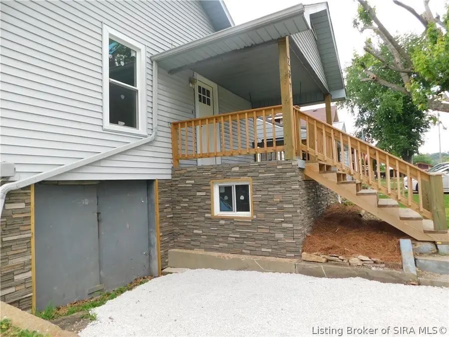 237 E Karnes Court, Pekin, IN 47165 - #3