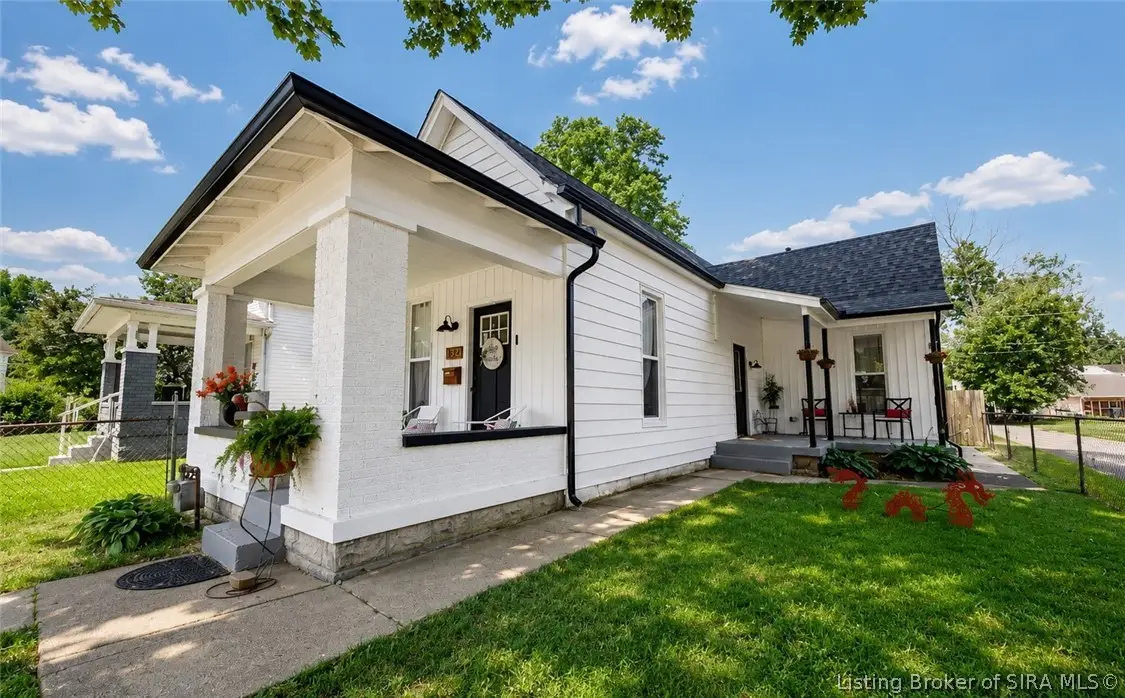 1321 Locust Street, New Albany, IN 47150 - #1