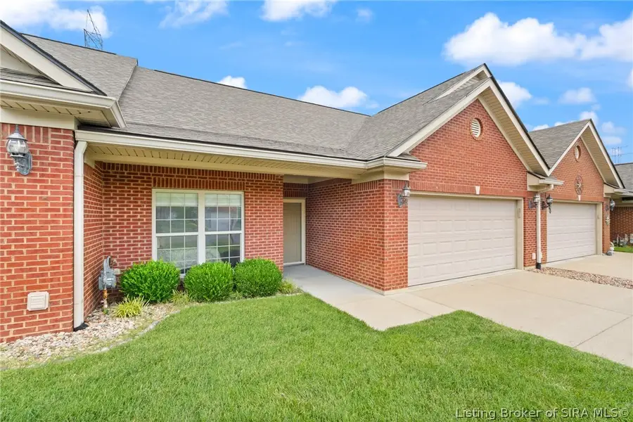 2128 Pickwick Drive, New Albany, IN 47150 - #3