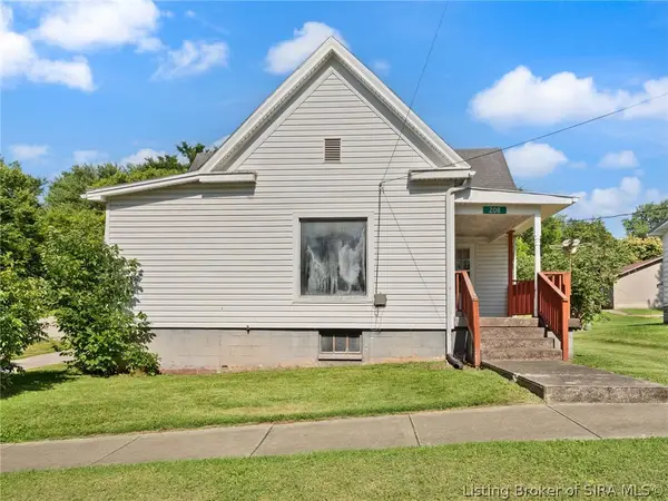 208 Indiana Avenue, Milltown, IN 47145