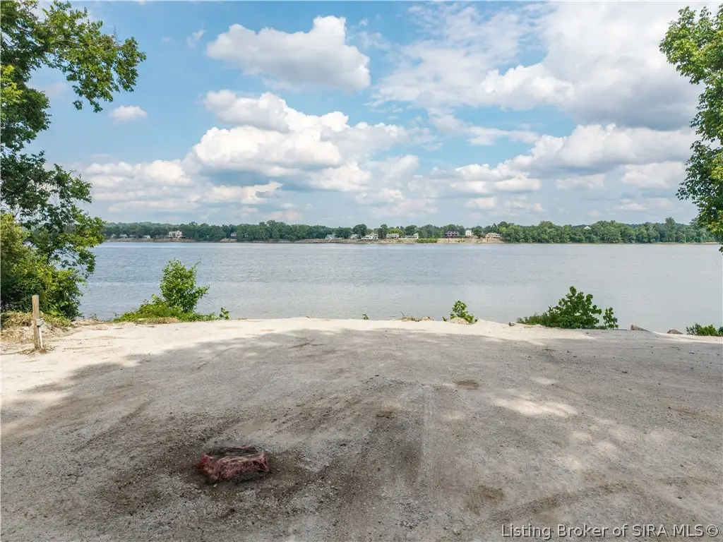 5734 Upper River Road, Jeffersonville, IN 47130 - #1