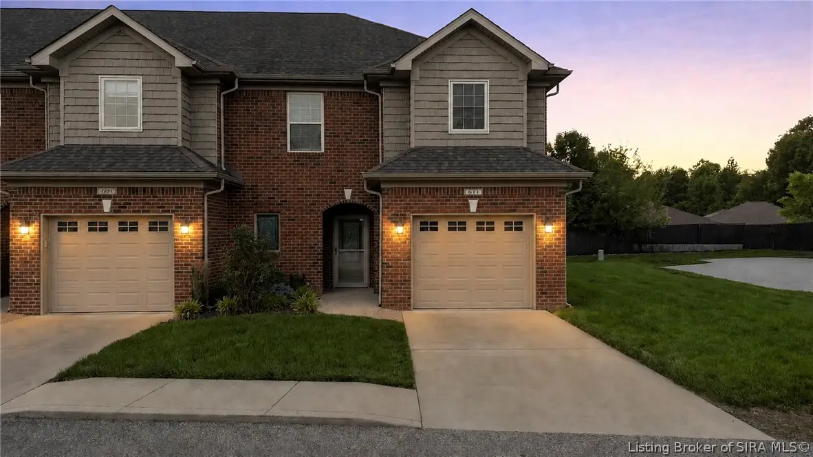 611 Knob Hill Road, New Albany, IN 47150 - #1