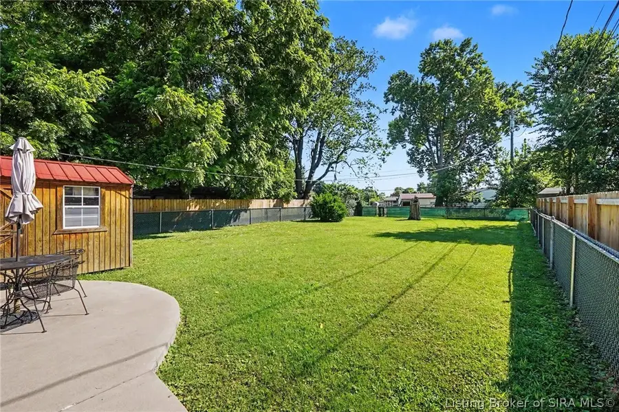 1106 Cedarview Drive, Jeffersonville, IN 47130 - #2