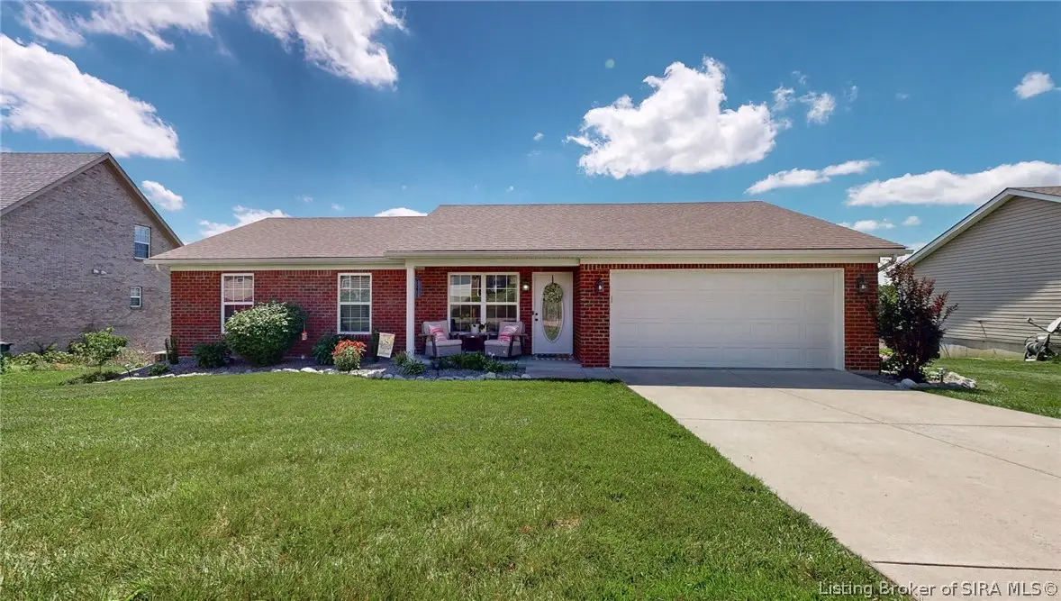 2811 Horse Trail Road, Jeffersonville, IN 47130 - #1