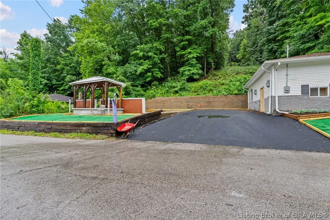 3285 Budd Road, New Albany, IN 47150 - #1