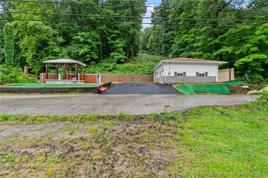 3285 Budd Road, New Albany, IN 47150 - #2