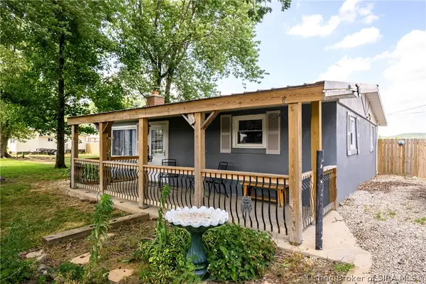 7583 E Riverside Drive, Madison, IN 47250
