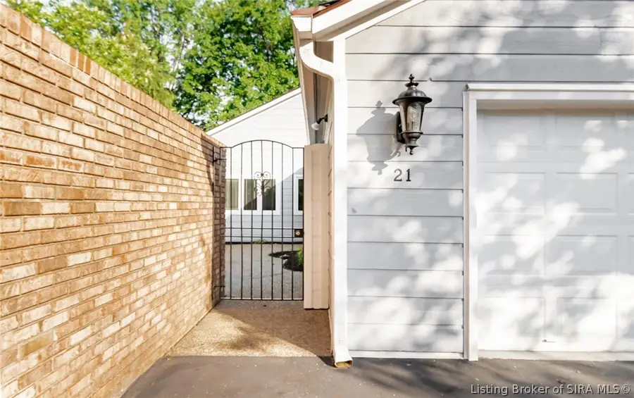 21 Lily Run, Jeffersonville, IN 47130 - #3
