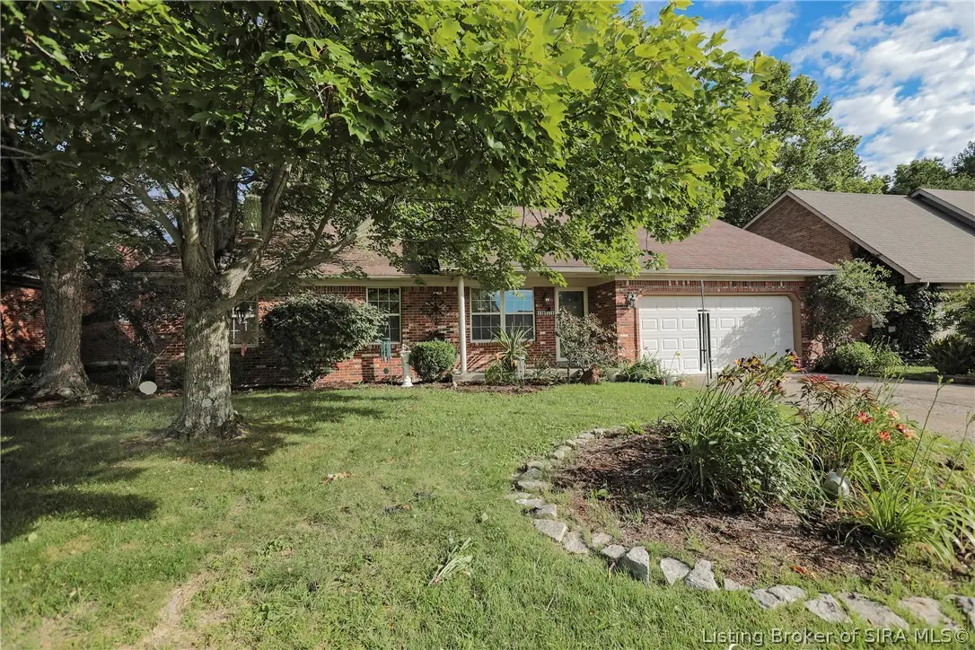 6817 Twin Springs Drive, Sellersburg, IN 47172 - #1