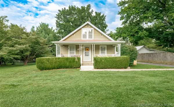 204 N Washington Boulevard, Salem, IN 47167