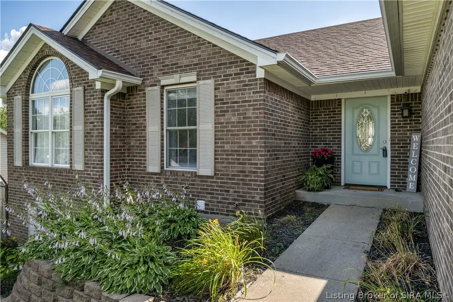 5106 Everett Avenue, Floyds Knobs, IN 47119 - #2