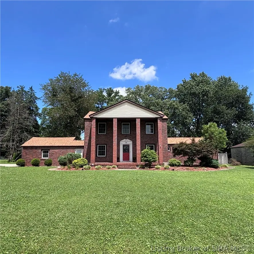 15 Forest Drive, Jeffersonville, IN 47130 - #1