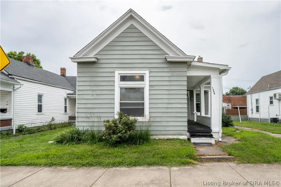 1309 E Oak Street, New Albany, IN 47150 - #1