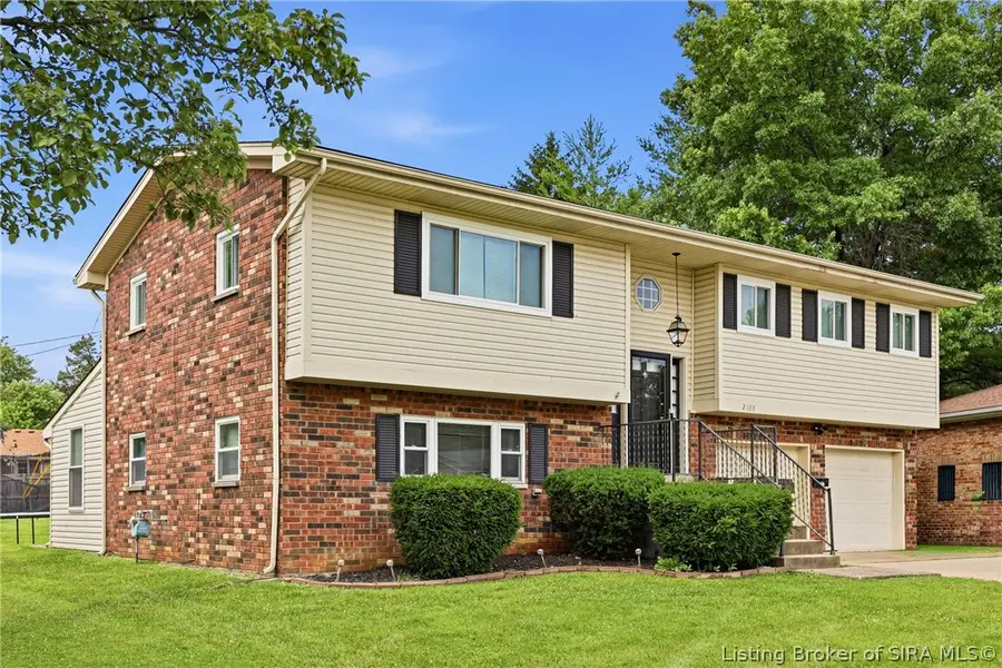 2103 Fairway Court, New Albany, IN 47150 - #2