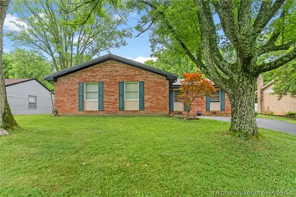 2131 Seneca Drive, Madison, IN 47250