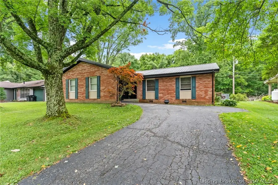2131 Seneca Drive, Madison, IN 47250 - #2