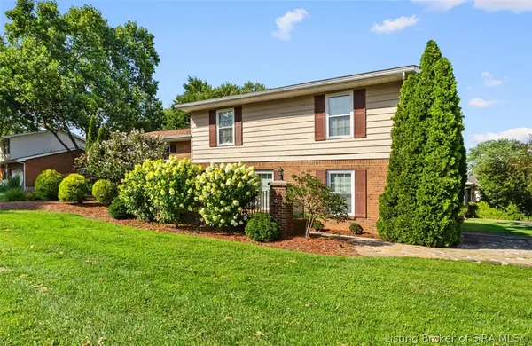 917 Castlewood Drive, New Albany, IN 47150