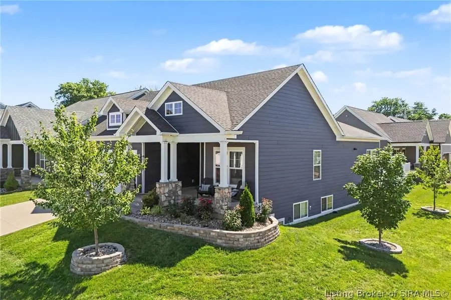 4176 Heitz Ave, Jeffersonville, IN 47130 - #3