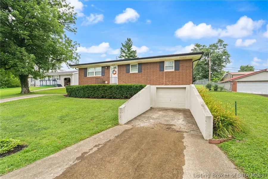 4012 Melvyn Drive, New Albany, IN 47150 - #2