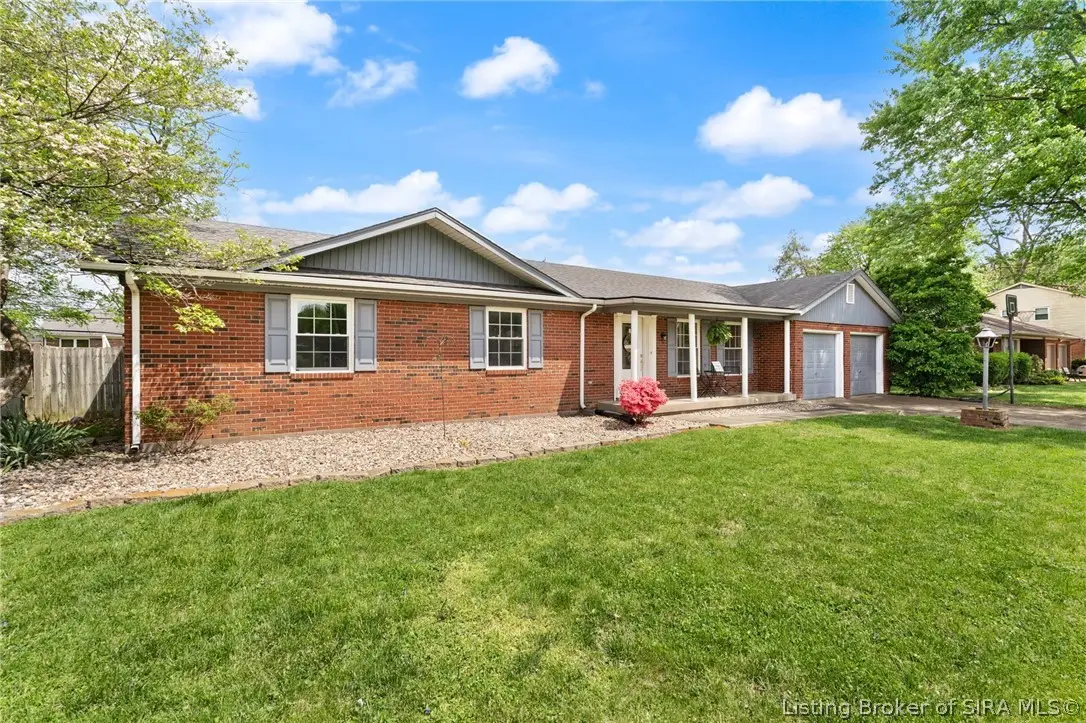 407 Hemlock Road, Jeffersonville, IN 47130 - #1