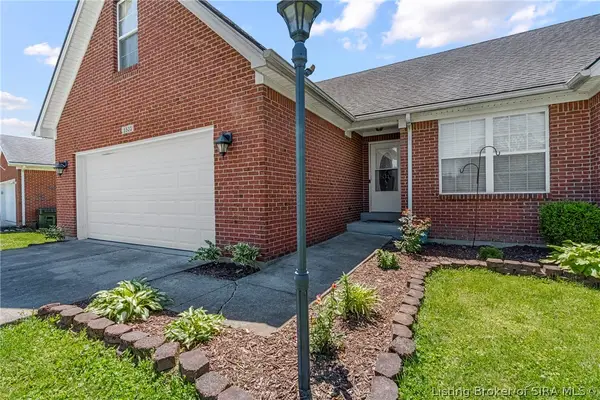 5503 Sky Ridge Road, Charlestown, IN 47111