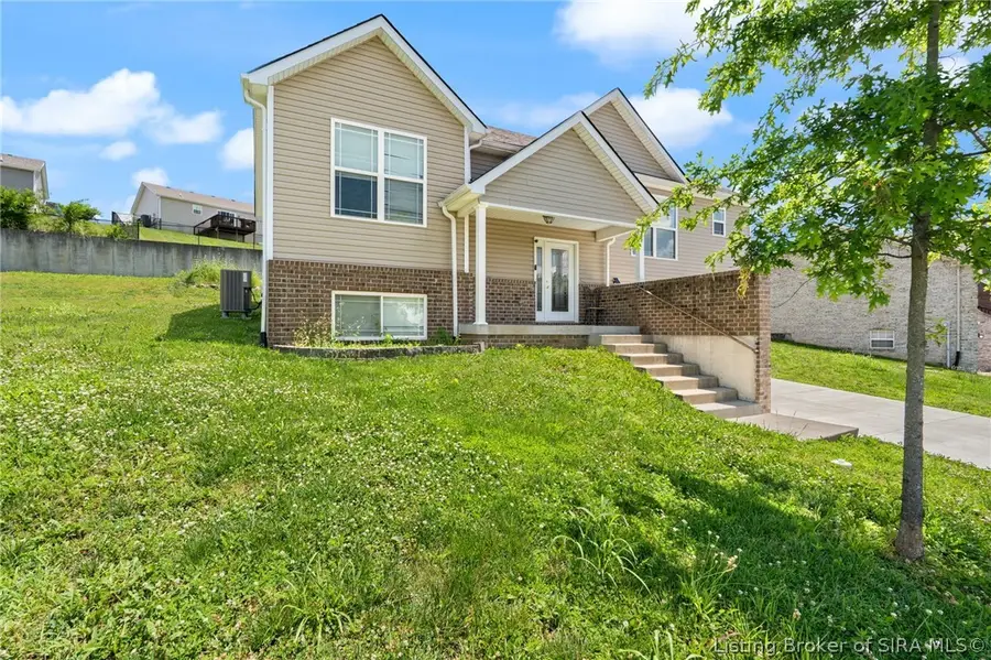 2814 Rolling Creek Drive, Jeffersonville, IN 47130 - #3
