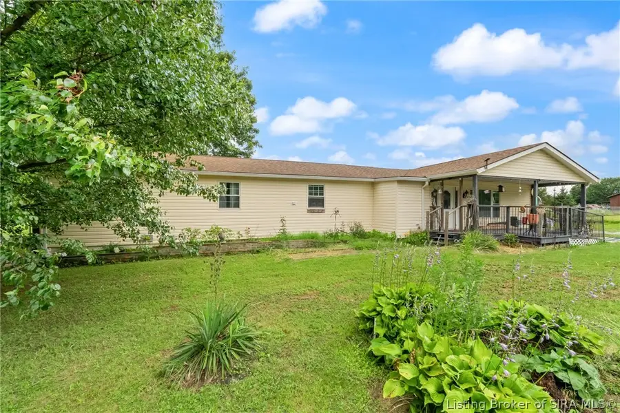 3842 S Goss School Road, Pekin, IN 47165 - #3
