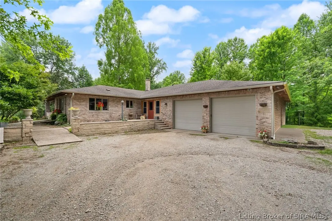 2488 W County 575 Road S, Vallonia, IN 47281 - #1