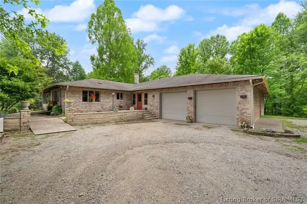 2488 W County 575 Road S, Vallonia, IN 47281