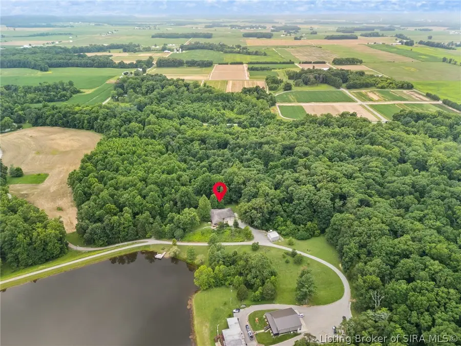 2488 W County 575 Road S, Vallonia, IN 47281 - #2