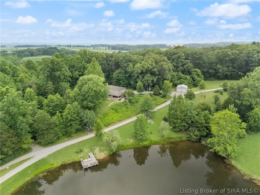 2488 W County 575 Road S, Vallonia, IN 47281 - #3