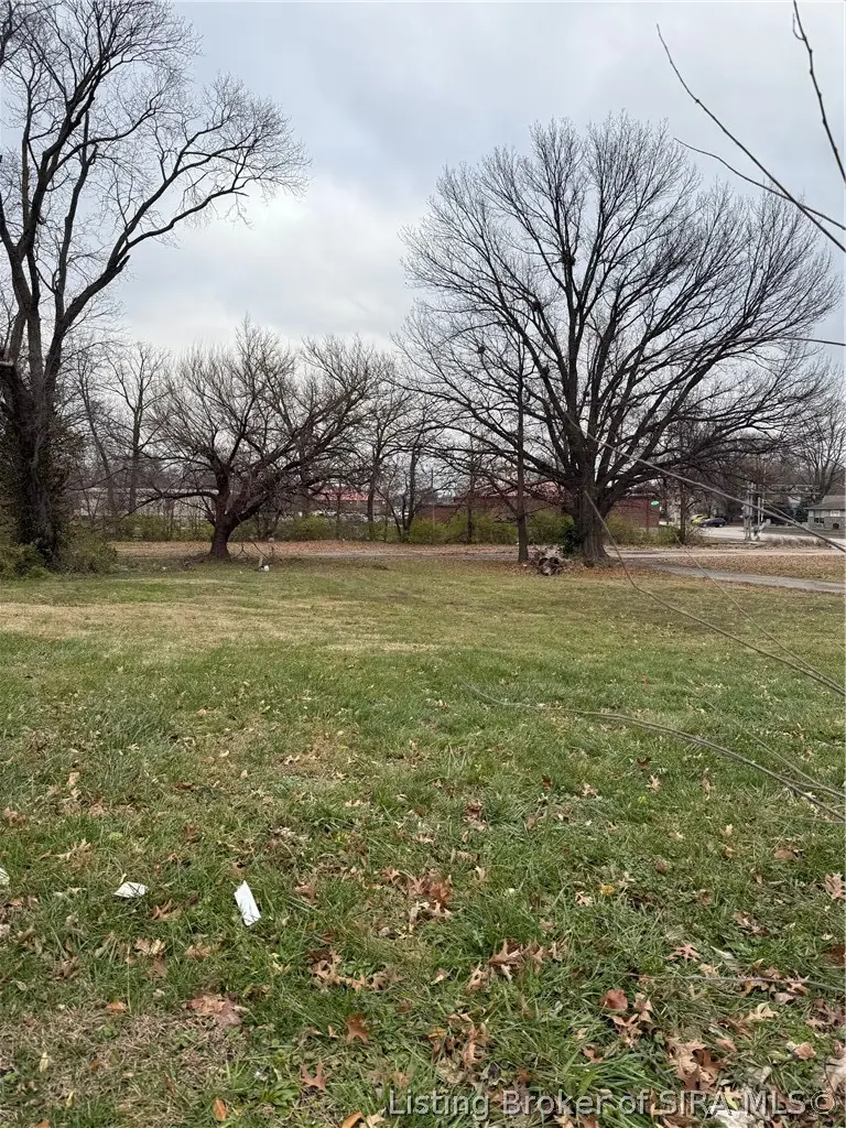 1014 Thomas V Bryant Drive, Jeffersonville, IN 47130 - #3