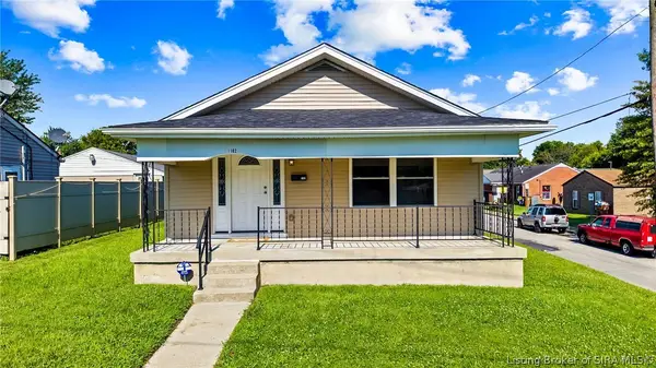 1102 West Street, New Albany, IN 47150