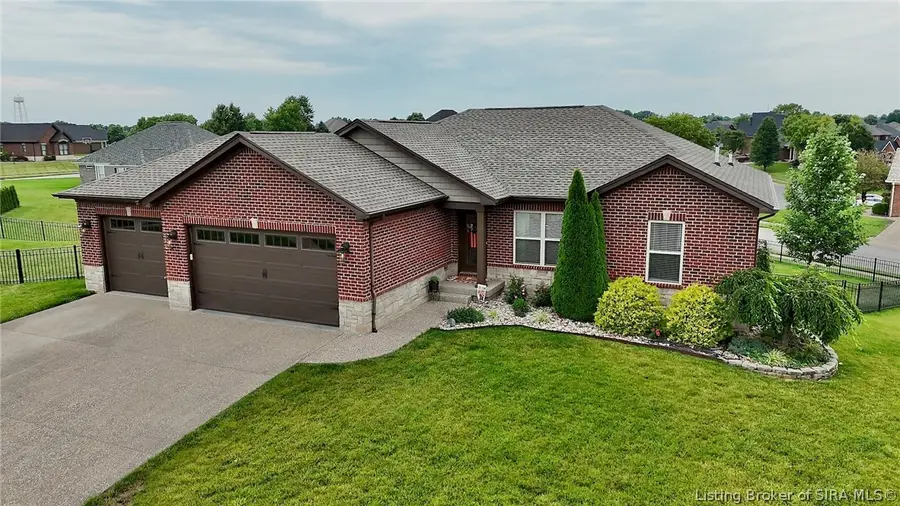 2904 Coldstream Drive, Jeffersonville, IN 47130 - #3
