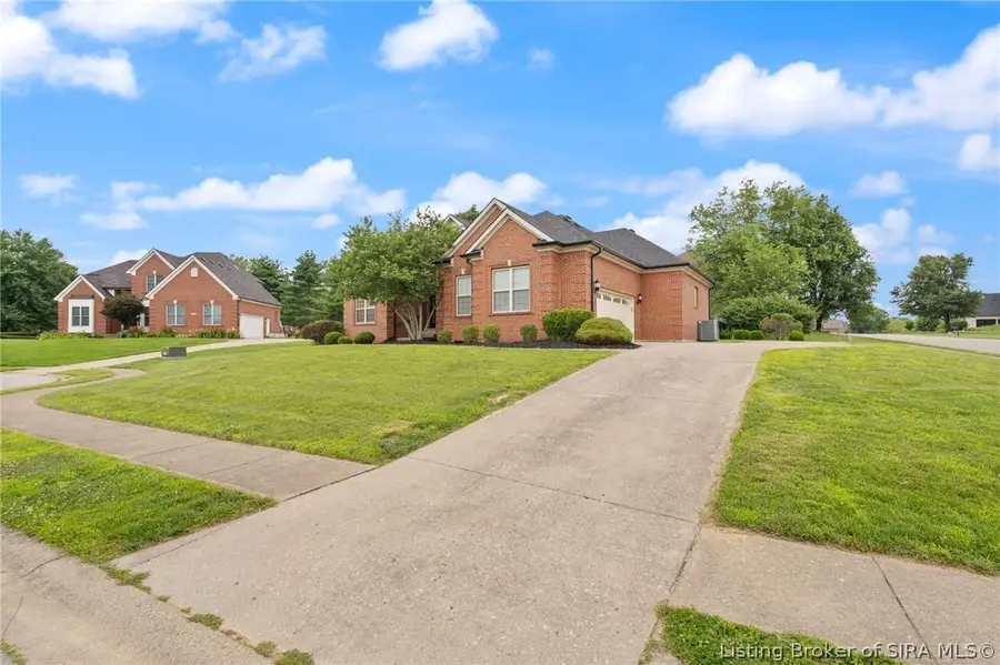 3044 Wolf Ridge Court, New Albany, IN 47150 - #3