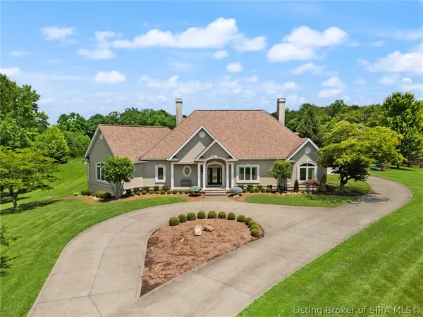 5000 Bent Creek Drive, Floyds Knobs, IN 47119