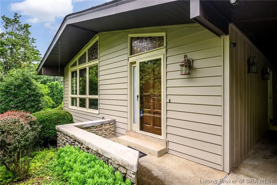 5113 W Shoreline Drive, Floyds Knobs, IN 47119 - #3