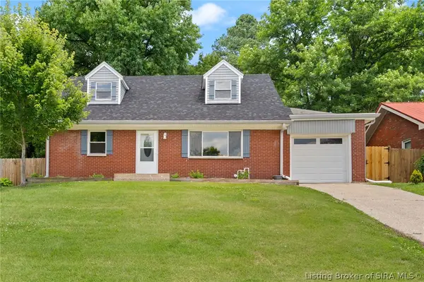 2428 Stover Drive, New Albany, IN 47150