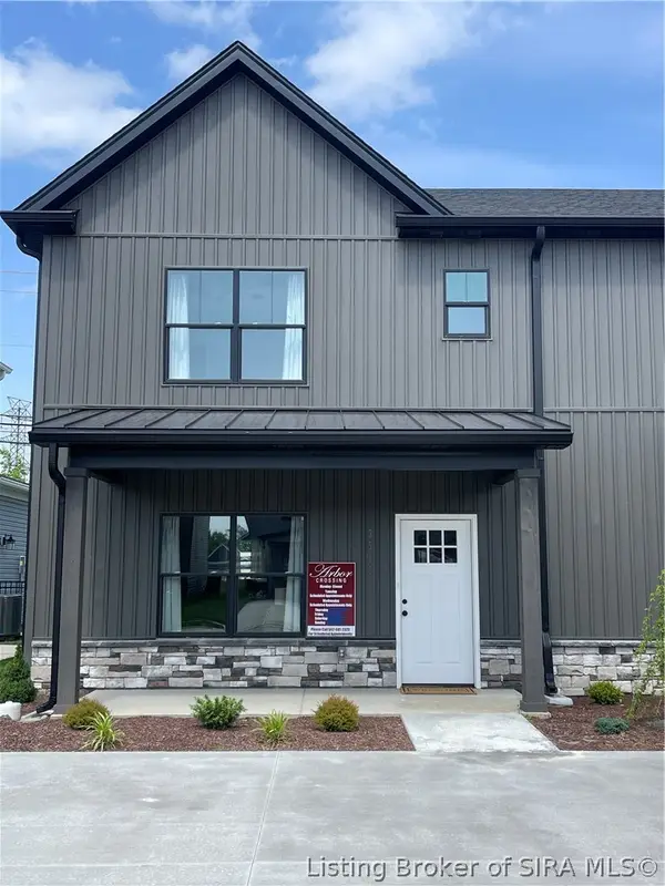 3510 Arbor Crossing Way #2, Jeffersonville, IN 47130