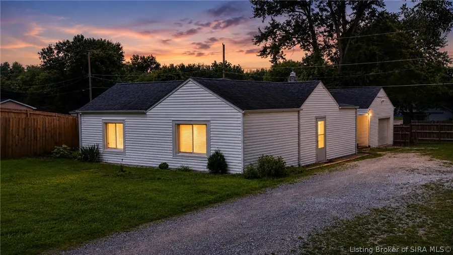 3809 Hamburg Pike, Jeffersonville, IN 47130 - #2