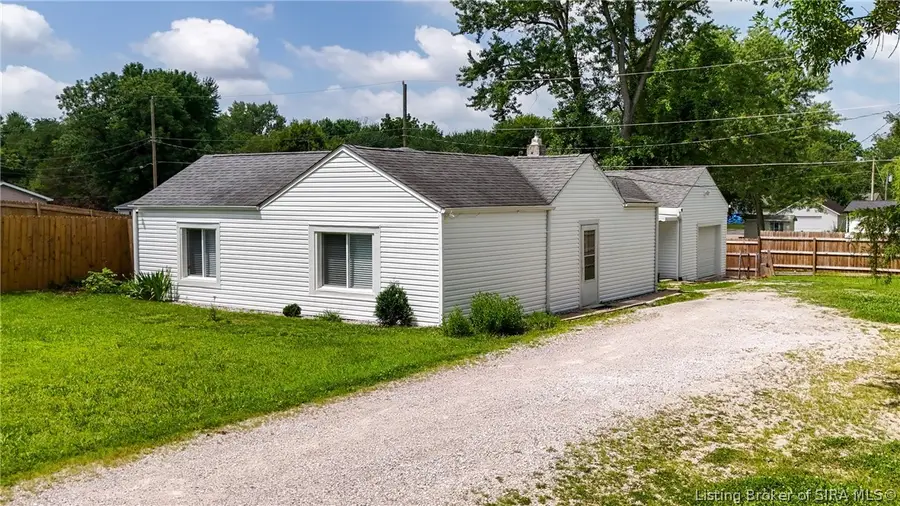 3809 Hamburg Pike, Jeffersonville, IN 47130 - #3