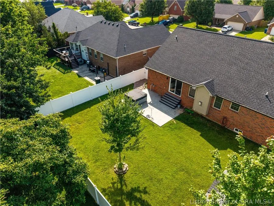 4225 Limestone Trace, Jeffersonville, IN 47130 - #3