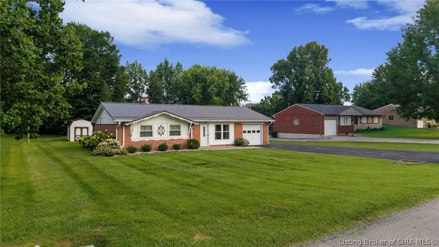 2808 Diana Drive, Sellersburg, IN 47172 - #2