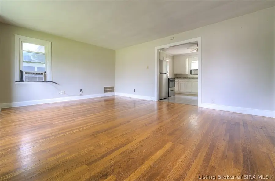1444 Plank Road, Jeffersonville, IN 47130 - #3