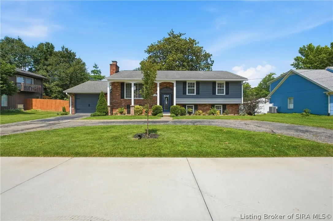 3505 Utica Pike, Jeffersonville, IN 47130 - #1